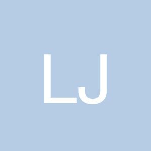 Meet your Posher, Laureen
